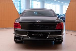 Bentley Flying Spur First Edition 2020 года  (UAE)